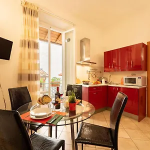  Apartment Terrazza Foscolo - Flo